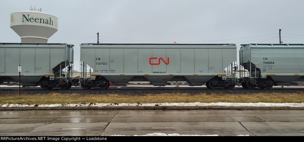 CN 114703